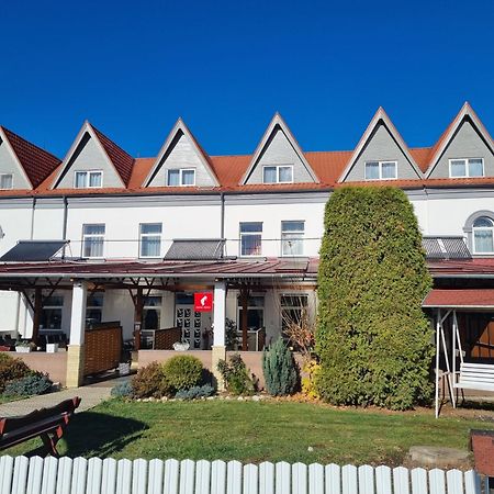 Filo Hotel ゲオルゲニ エクステリア 写真