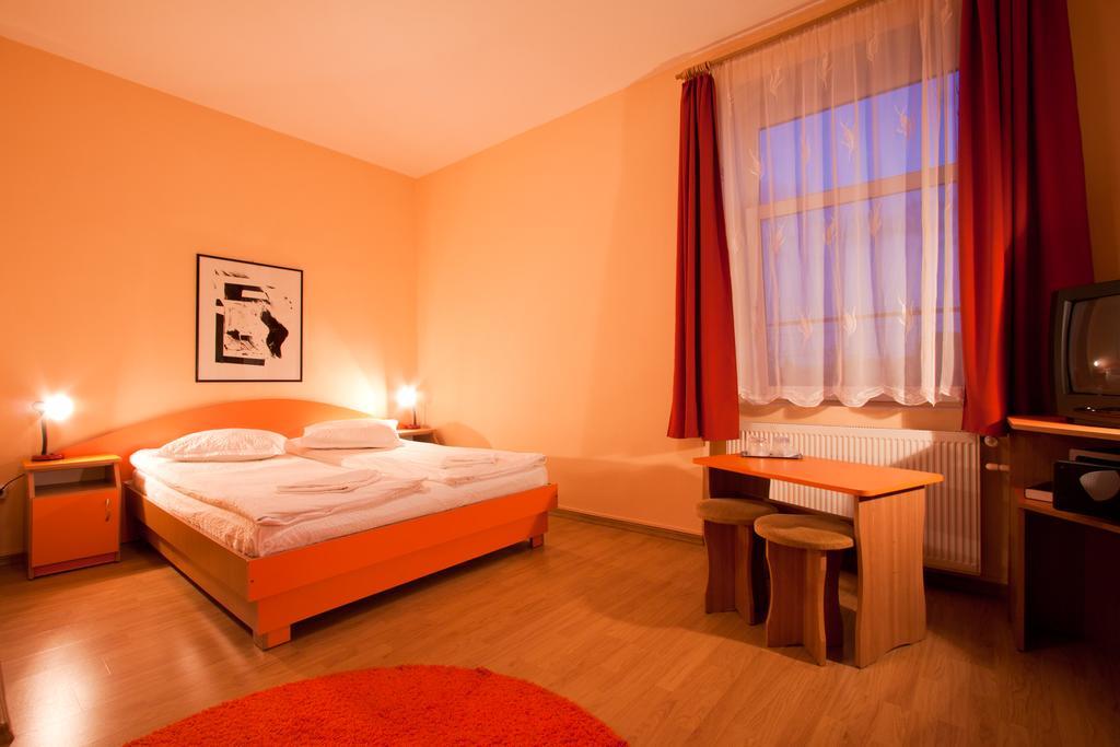 Filo Hotel ゲオルゲニ エクステリア 写真